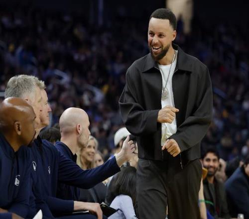 日激战升级,客场霸主对,决荷甲豪门,开云体育官网,开云体育app,开云体育下载,开云官网